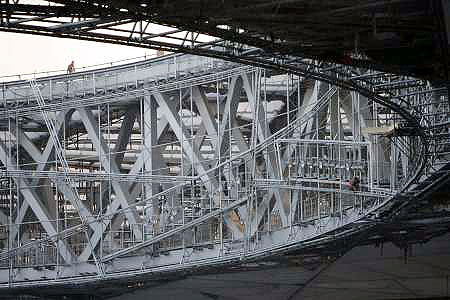 鳥巢最新建設進展 鋼結構頂層氣勢逼人，展現奧運工程壯麗篇章